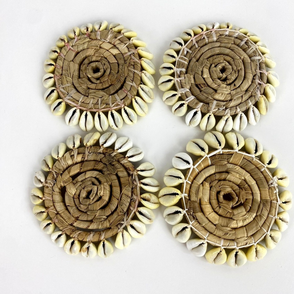 New Seashell Woven Grass Drink Coasters Set of 4 Vintage Stackable Cowrie Shell